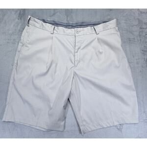 Nike Golf Tour Dry Fit-Men’s size 36-cream color-Pleated Front-Good Condition